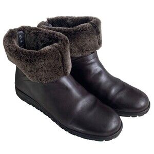 STUART WEITZMAN Sz 10 Brown LEATHER Real FUR Trim Ankle Boots Booties Flats Warm